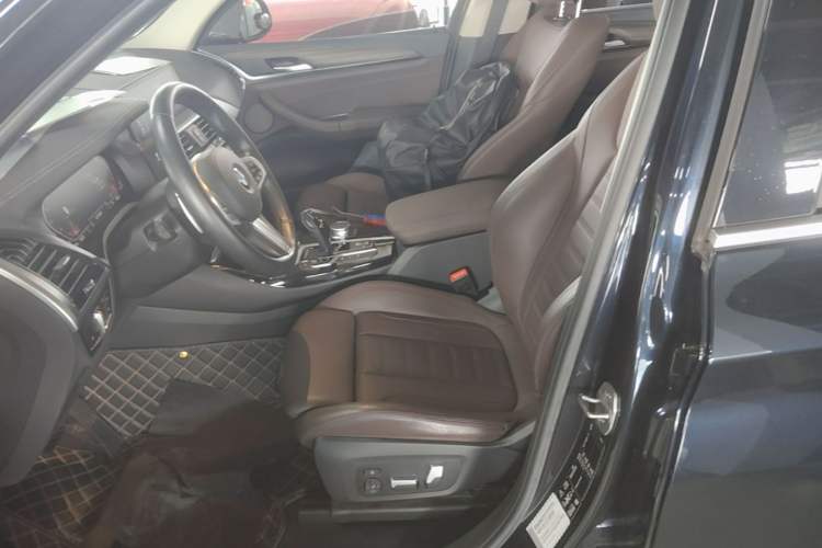 Used BMW X3 2021 xDrive28i M Sport Package Left Front Seat