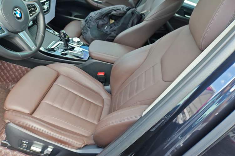 Used BMW X3 2021 Restyled xDrive30i Leading Edition M Sport Package Left Front Seat