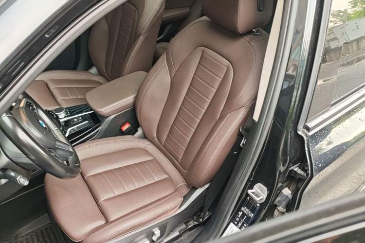 Used BMW X3 2021 xDrive25i M Sport Package Left Front Seat