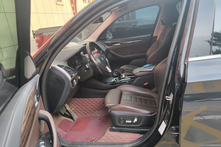 Used BMW X3 2021 xDrive28i Luxury Package Left Front Seat