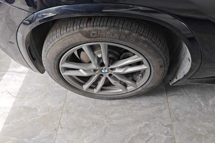 Used BMW X3 2021 xDrive28i M Sport Package Left Front Wheel Hub