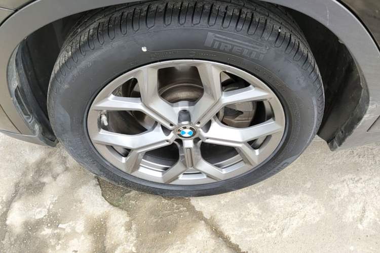 Used BMW X3 2021 Facelift xDrive28i M Sport Package Left Front Wheel Hub