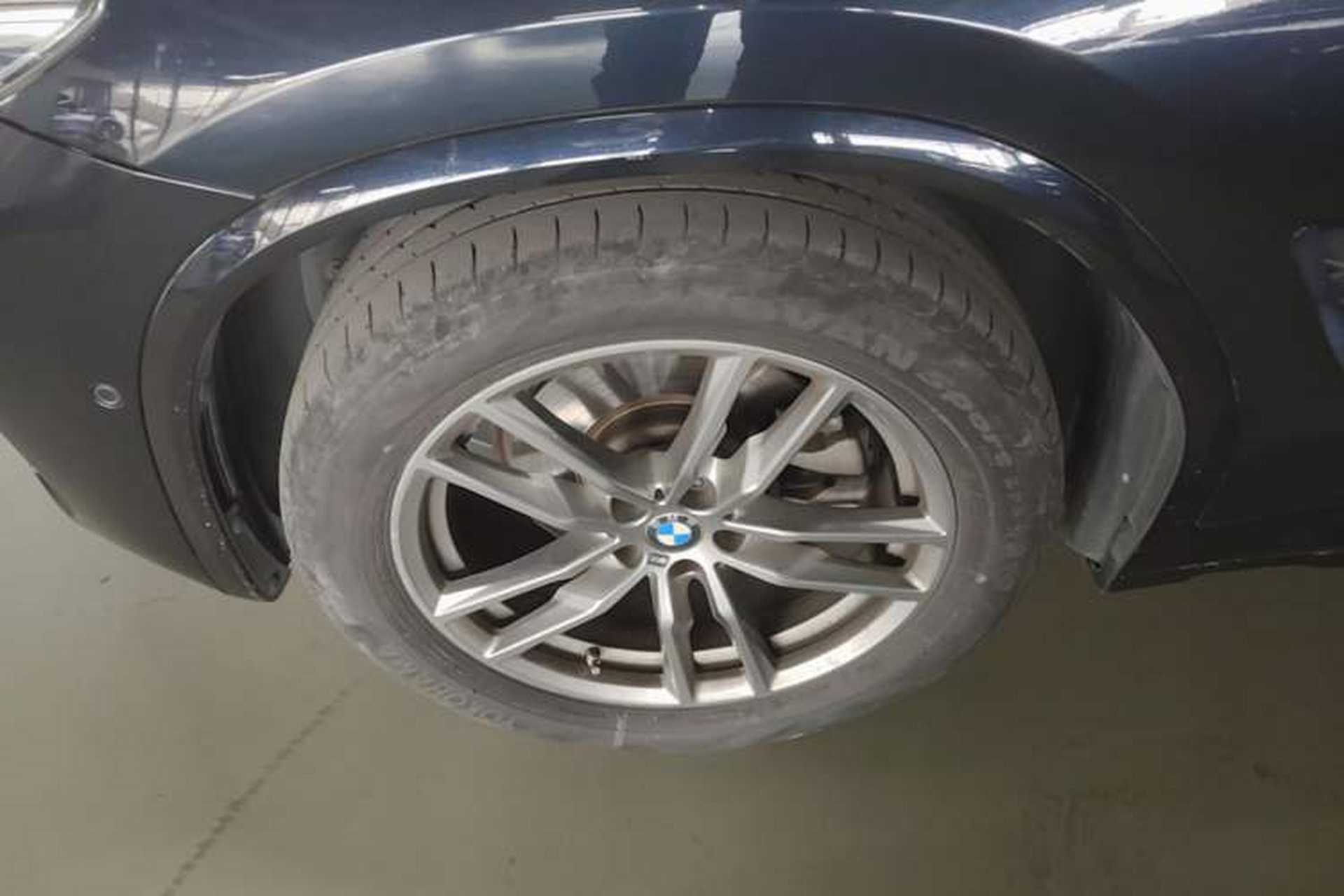 Used BMW X3 2021 xDrive28i M Sport Package Left Front Wheel Hub