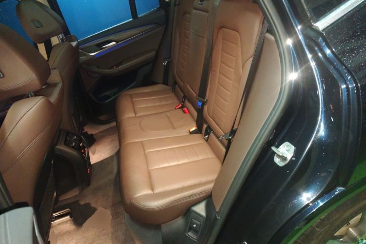 Used BMW X3 2021 xDrive28i M Sport Package Left Rear Seat