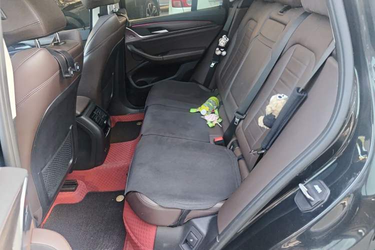 Used BMW X3 2021 xDrive28i M Sport Package Left Rear Seat