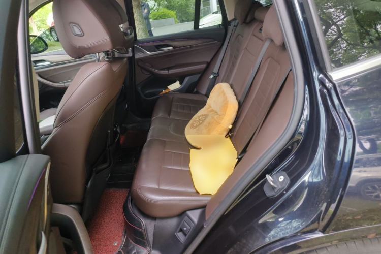 Used BMW X3 2021 xDrive28i M Sport Package Left Rear Seat