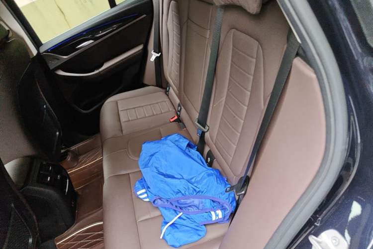 Used BMW X3 2021 xDrive25i M Sport Package Left Rear Seat