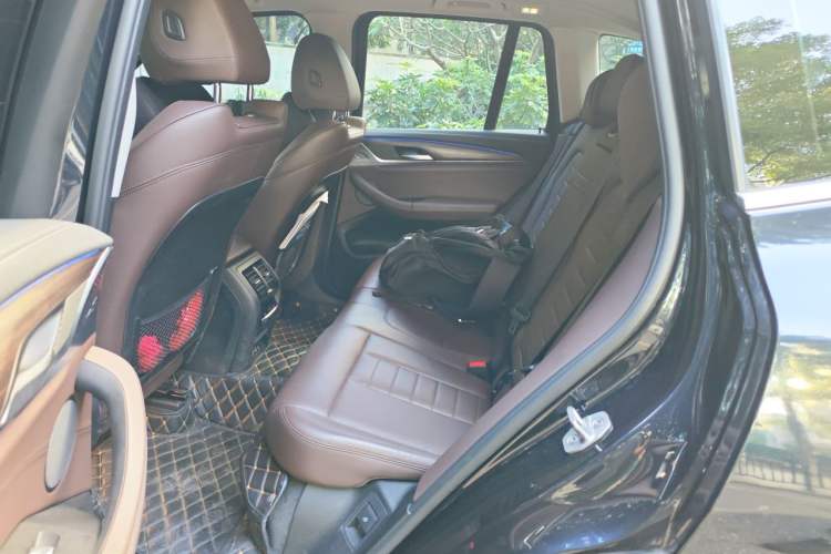 Used BMW X3 2021 xDrive28i M Sport Package Left Rear Seat