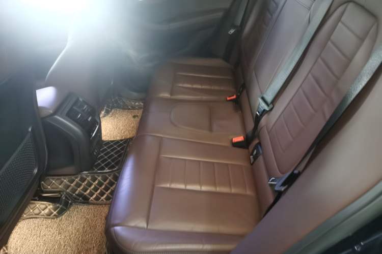 Used BMW X3 2021 xDrive28i M Sport Package Left Rear Seat