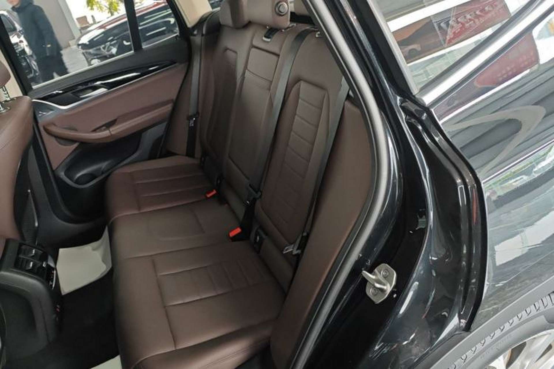 Used BMW X3 2021 xDrive25i Luxury Package Left Rear Seat