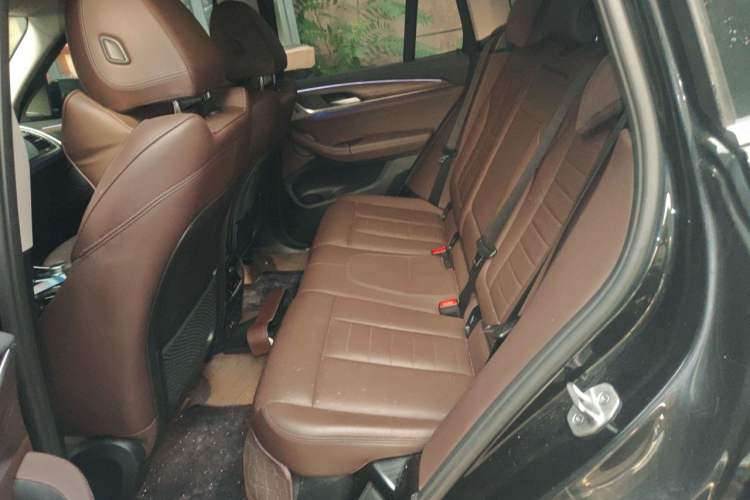 Used BMW X3 2021 xDrive28i M Sport Package Left Rear Seat