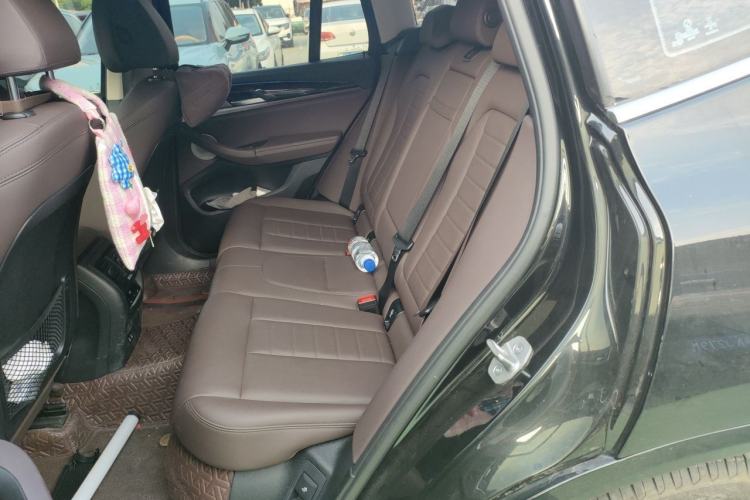Used BMW X3 2021 xDrive25i M Sport Package Left Rear Seat