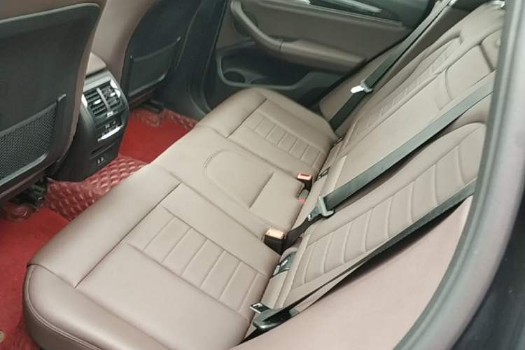 Used BMW X3 2021 Restyled xDrive25i M Sport Package Left Rear Seat