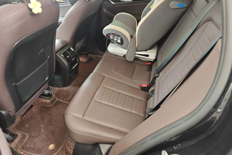 Used BMW X3 2021 xDrive25i M Sport Package Left Rear Seat