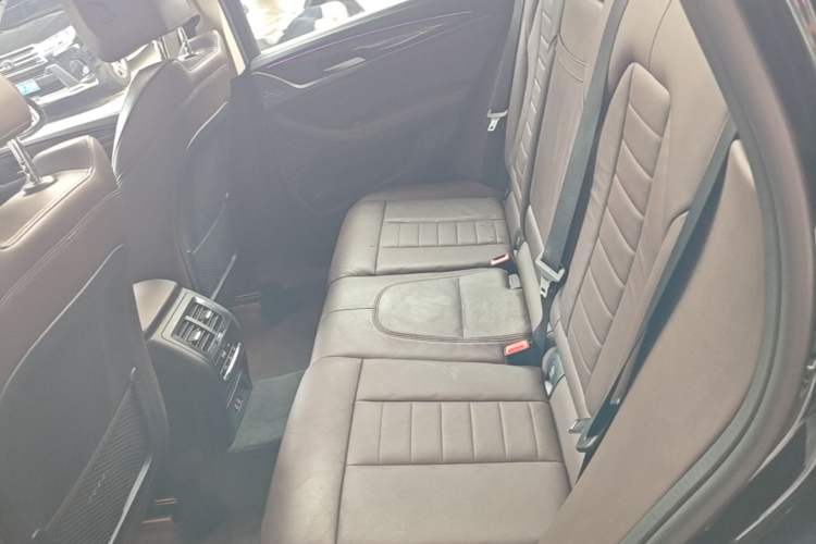 Used BMW X3 2021 xDrive30i Luxury Model with M Sport Package Left Rear Seat