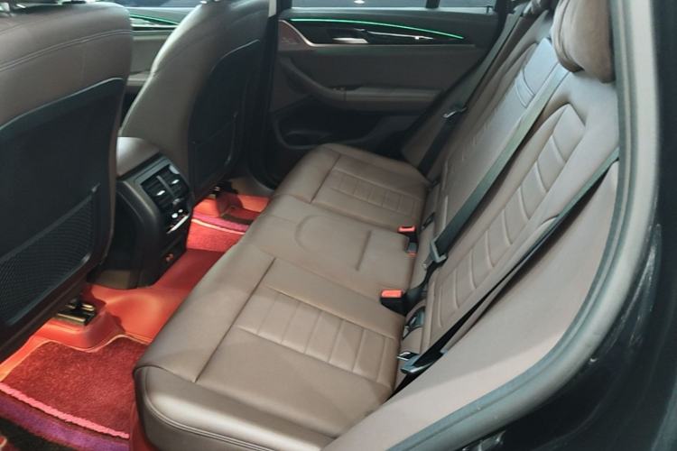 Used BMW X3 2021 Restyled xDrive25i M Sport Package Left Rear Seat
