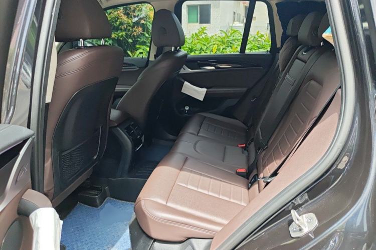 Used BMW X3 2021 xDrive25i M Sport Package Left Rear Seat