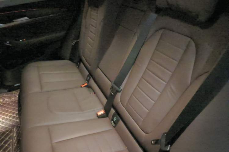 Used BMW X3 2021 Facelift xDrive28i Luxury Package Left Rear Seat