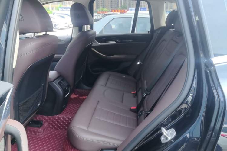 Used BMW X3 2021 Facelift xDrive28i Luxury Package Left Rear Seat