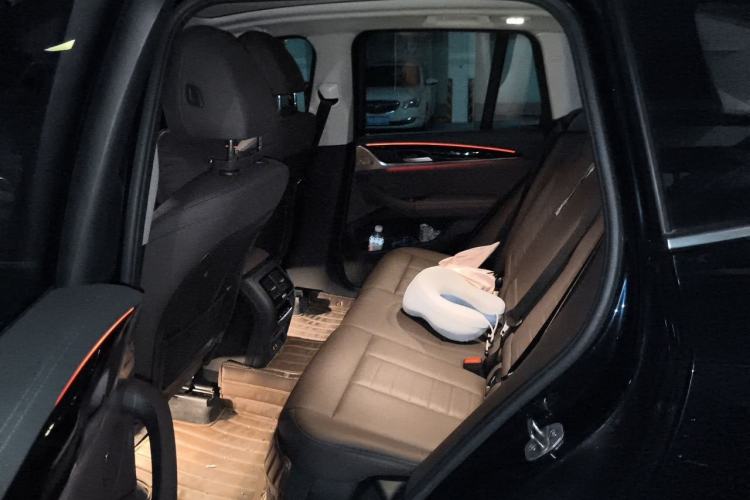 Used BMW X3 2021 Restyled xDrive25i M Sport Package Left Rear Seat