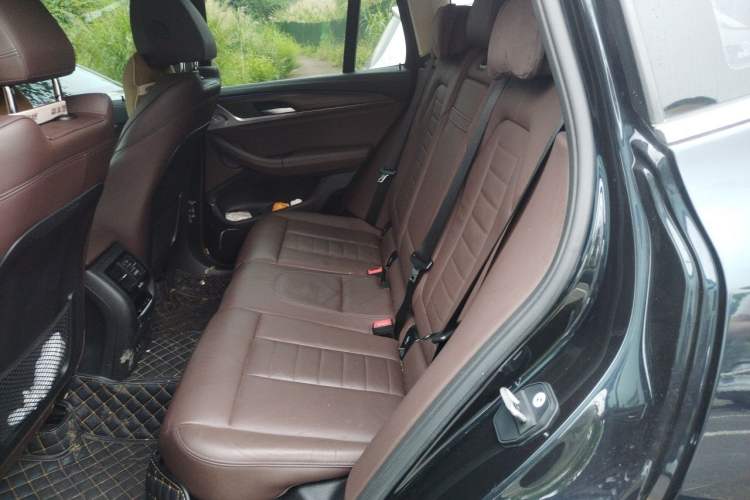 Used BMW X3 2021 xDrive28i M Sport Package Left Rear Seat