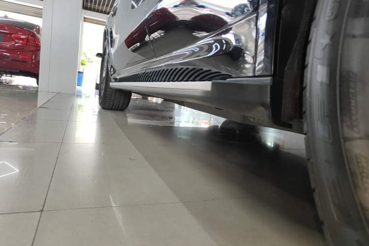 Used BMW X3 2021 xDrive25i M Sport Package Left Side Sill