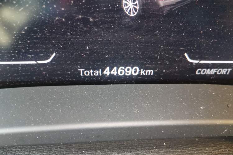 Used BMW X3 2021 xDrive25i M Sport Package Odometer Close Up
