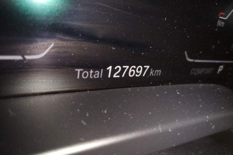 Used BMW X3 2021 xDrive28i M Sport Package Odometer Close Up