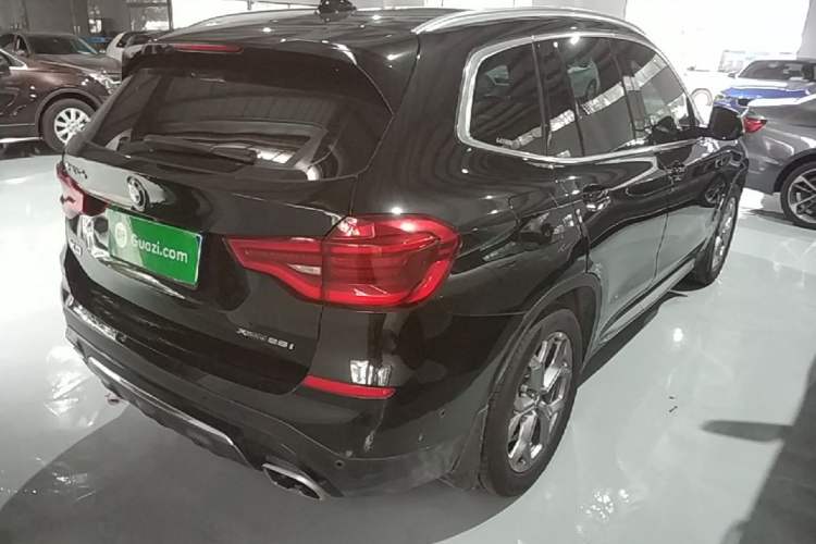 Used BMW X3 2021 xDrive30i Luxury Model with M Sport Package Rear Right 45 Deg