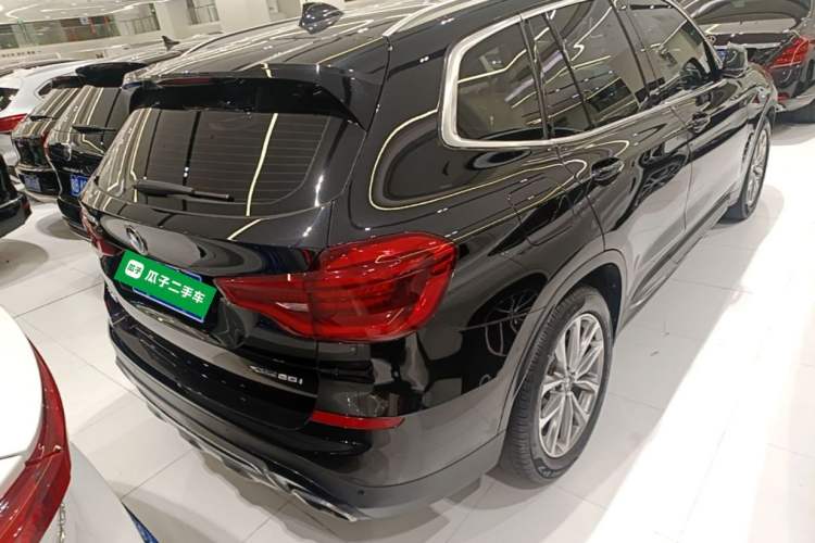 Used BMW X3 2021 Facelift xDrive25i Luxury Package Rear Right 45 Deg