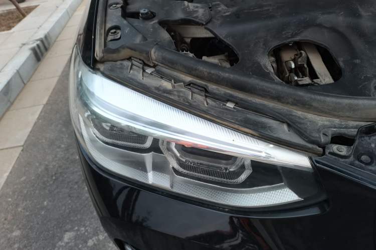Used BMW X3 2021 xDrive25i Luxury Package Right Front Headlight