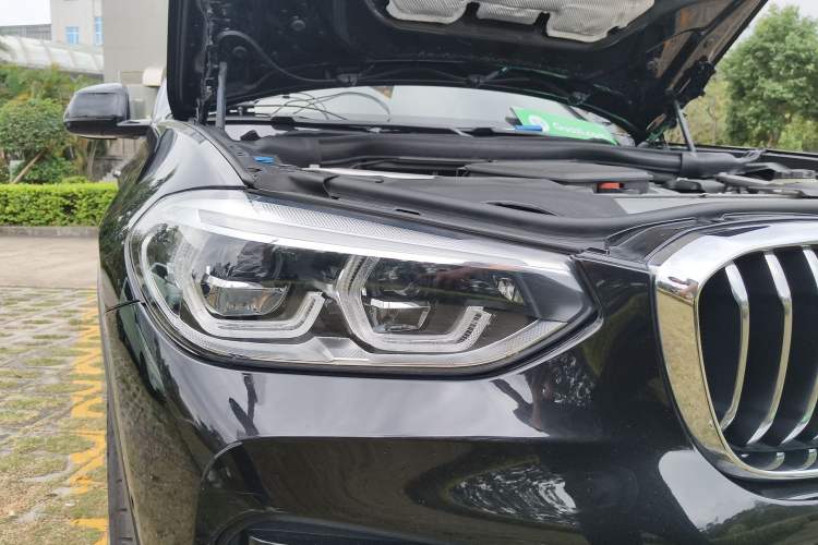 Used BMW X3 2021 xDrive28i Luxury Package Right Front Headlight