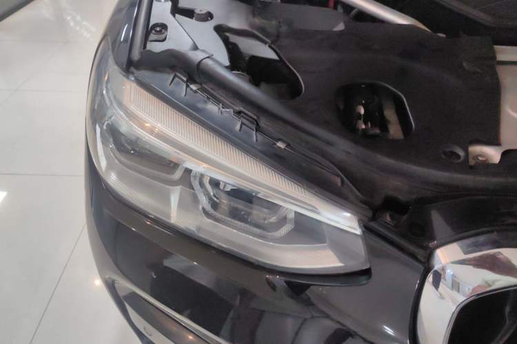 Used BMW X3 2021 Restyled xDrive25i M Sport Package Right Front Headlight