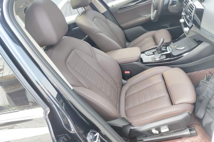 Used BMW X3 2021 xDrive25i M Sport Package Right Front Seat
