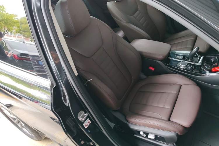 Used BMW X3 2021 Facelift xDrive28i M Sport Package Right Front Seat