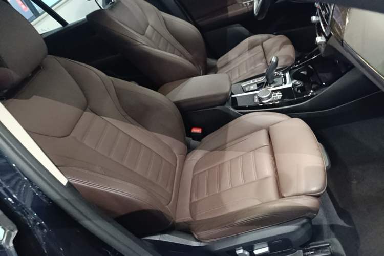 Used BMW X3 2021 Restyled xDrive30i Leading Edition M Sport Package Right Front Seat