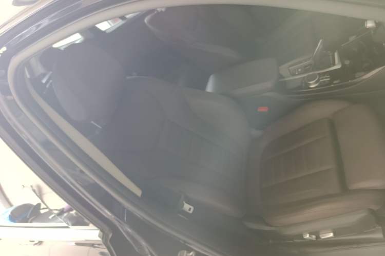 Used BMW X3 2021 Facelift xDrive28i M Sport Package Right Front Seat