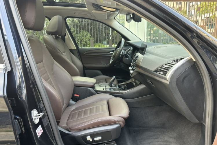 Used BMW X3 2021 Facelift xDrive28i M Sport Package Right Front Seat