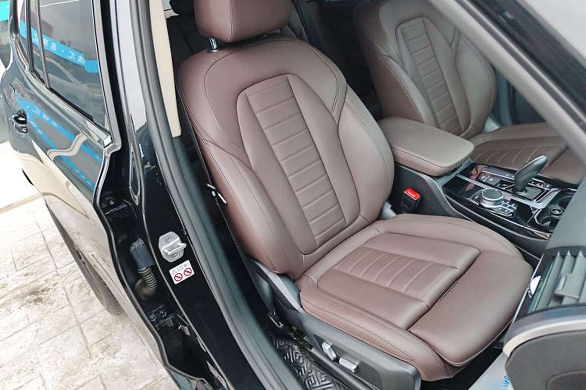 Used BMW X3 2021 xDrive25i M Sport Package Right Front Seat