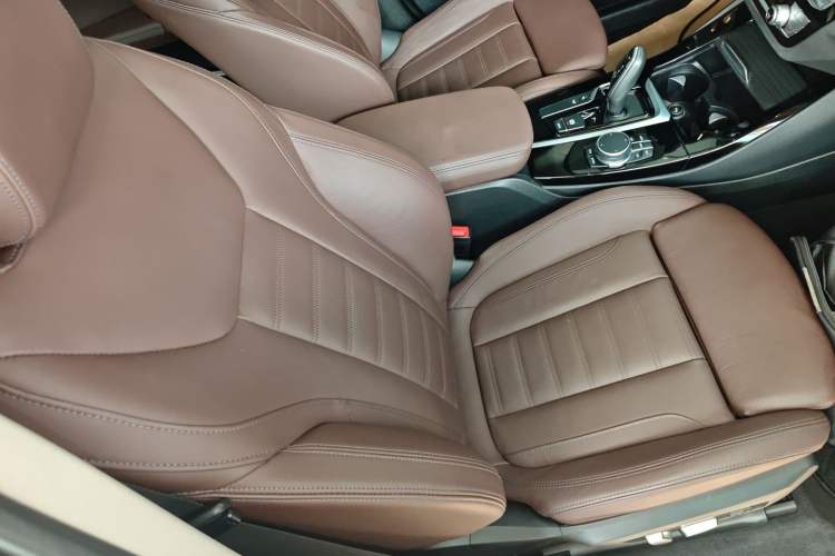 Used BMW X3 2021 xDrive28i M Sport Package Right Front Seat