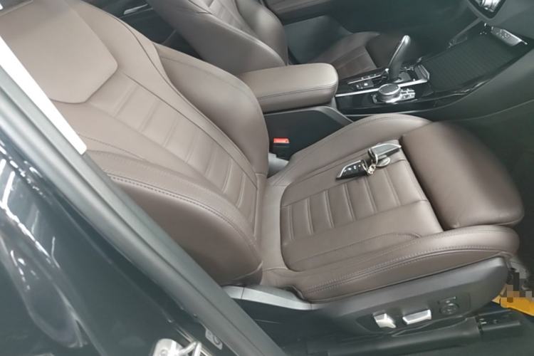 Used BMW X3 2021 xDrive28i M Sport Package Right Front Seat