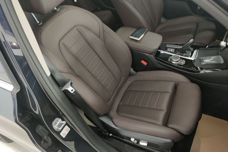 Used BMW X3 2021 xDrive25i M Sport Package Right Front Seat