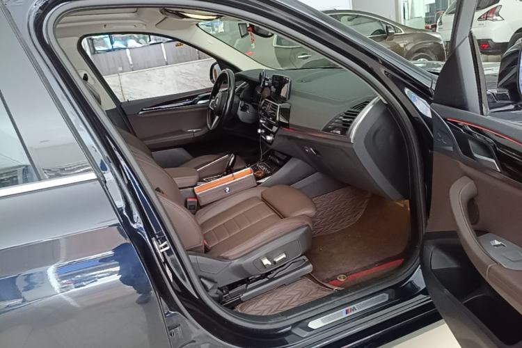 Used BMW X3 2021 xDrive25i M Sport Package Right Front Seat