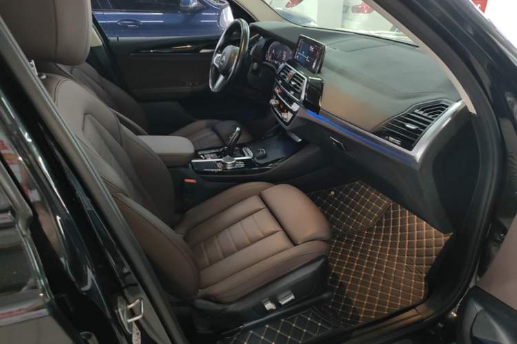 Used BMW X3 2021 xDrive25i M Sport Package Right Front Seat