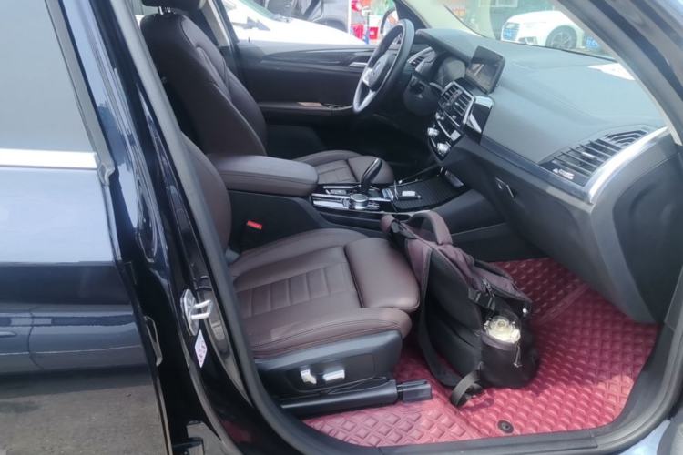 Used BMW X3 2021 Facelift xDrive28i Luxury Package Right Front Seat