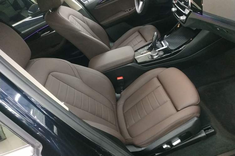 Used BMW X3 2021 xDrive25i M Sport Package Right Front Seat