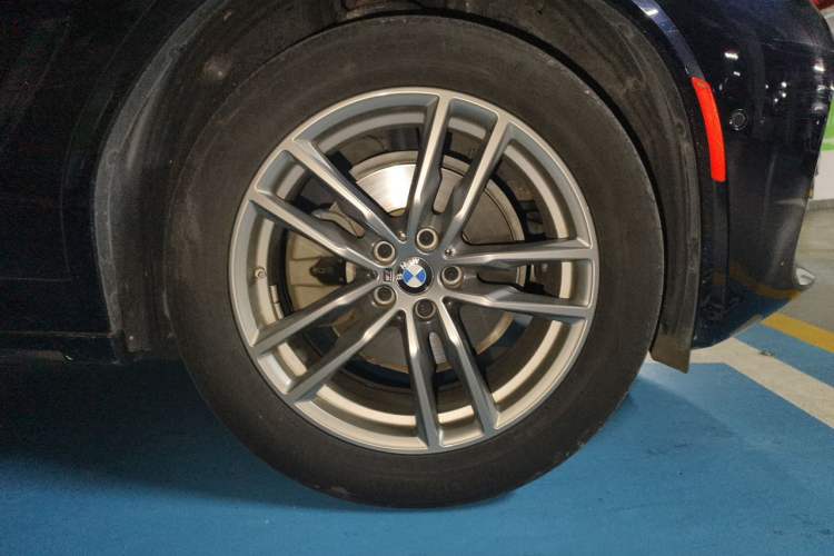 Used BMW X3 2021 Facelift xDrive28i M Sport Package Right Front Wheel Hub