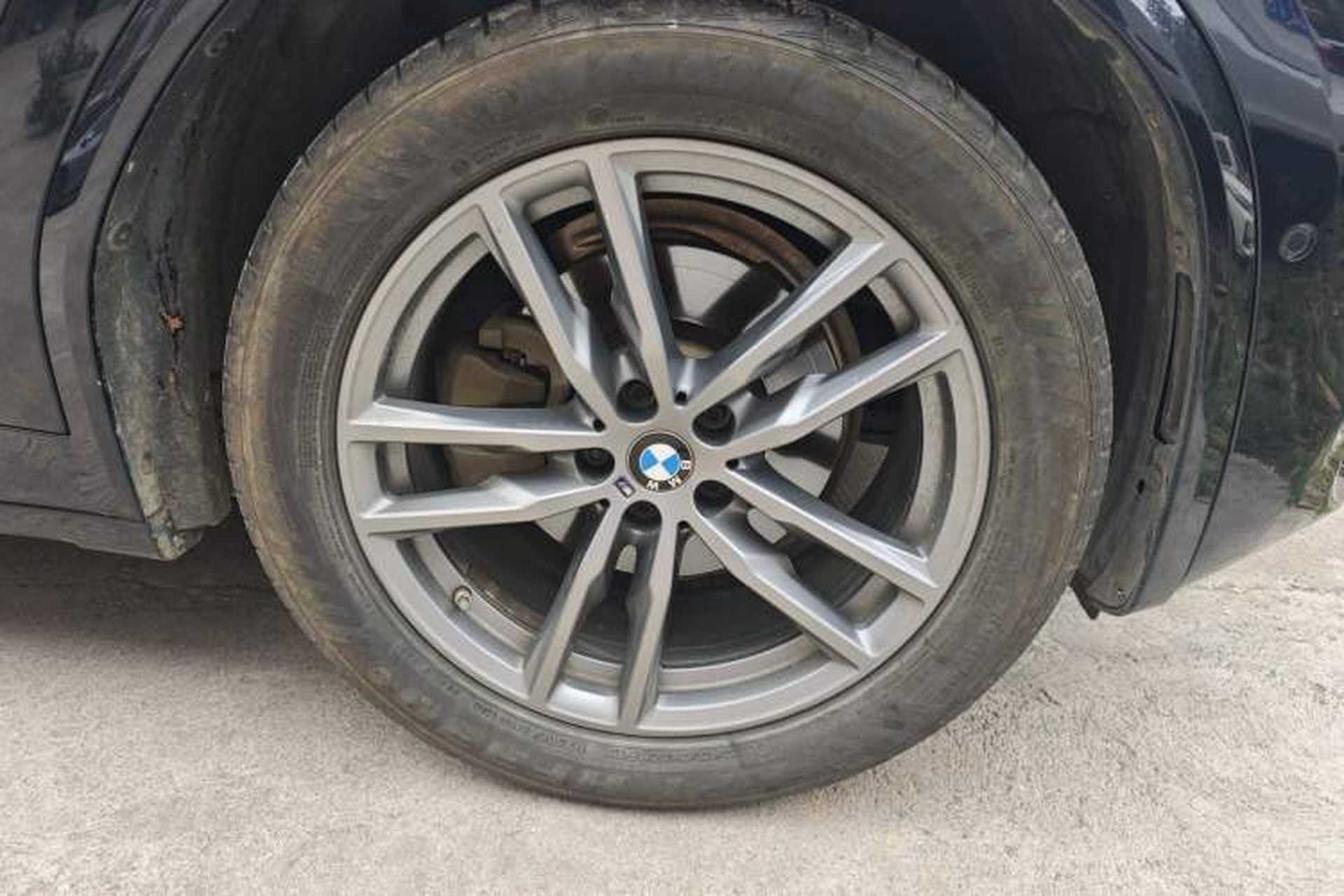 Used BMW X3 2021 xDrive28i M Sport Package Right Front Wheel Hub