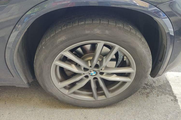 Used BMW X3 2021 Facelift xDrive28i M Sport Package Right Front Wheel Hub