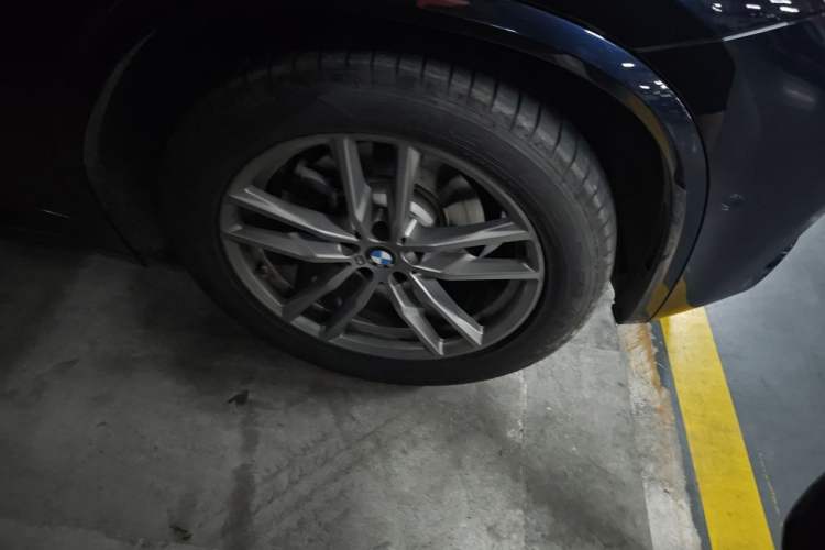Used BMW X3 2021 Facelift xDrive28i M Sport Package Right Front Wheel Hub